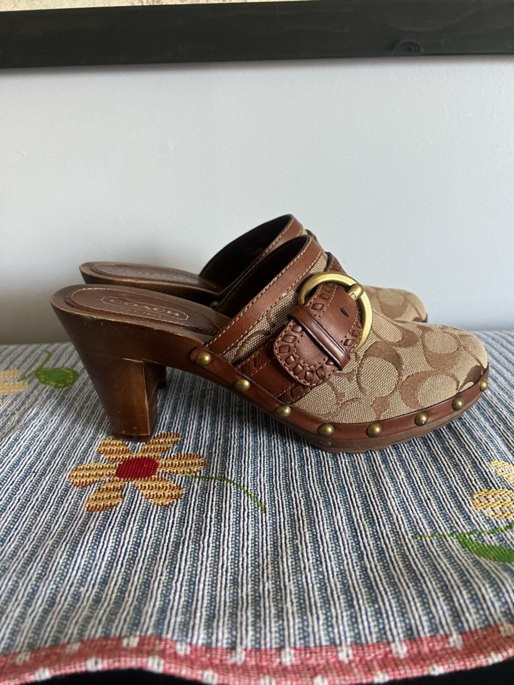 Coach Tan and Brown Signature Clog Mules with Brass Buckle 7.5 - Picture 7 of 11